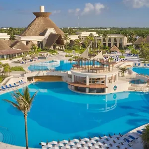 Курортный комплекс Bahia Principe Grand Tulum *****