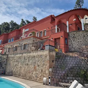 Villa Villas&suites La Coraillere