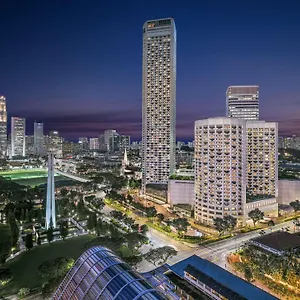 ***** Hotell Fairmont Singapore