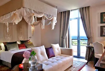 Tiara Yaktsa Cote D'Azur Hotell Théoule-sur-Mer Frankrike